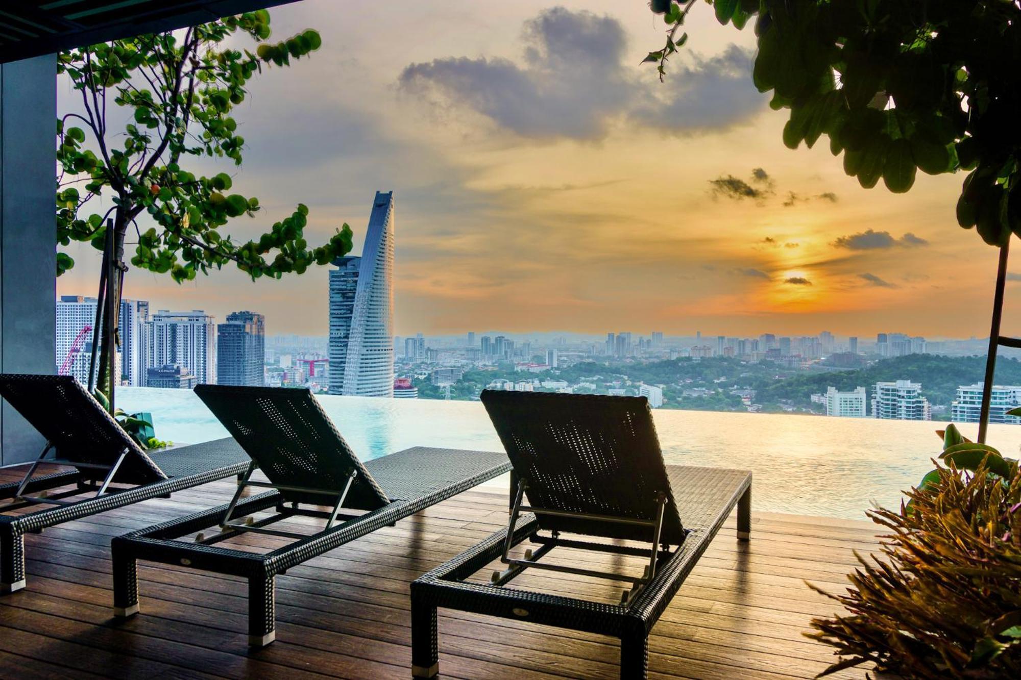 Viia Residence, Mid Valley Kl Apartment